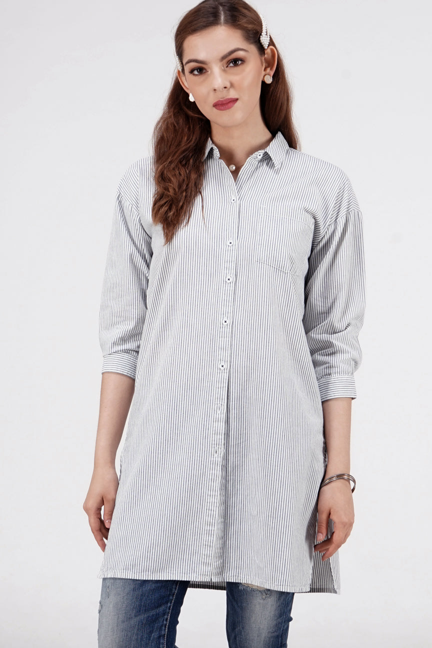 Kemeja Lengan Panjang Pear White Navy Chambray