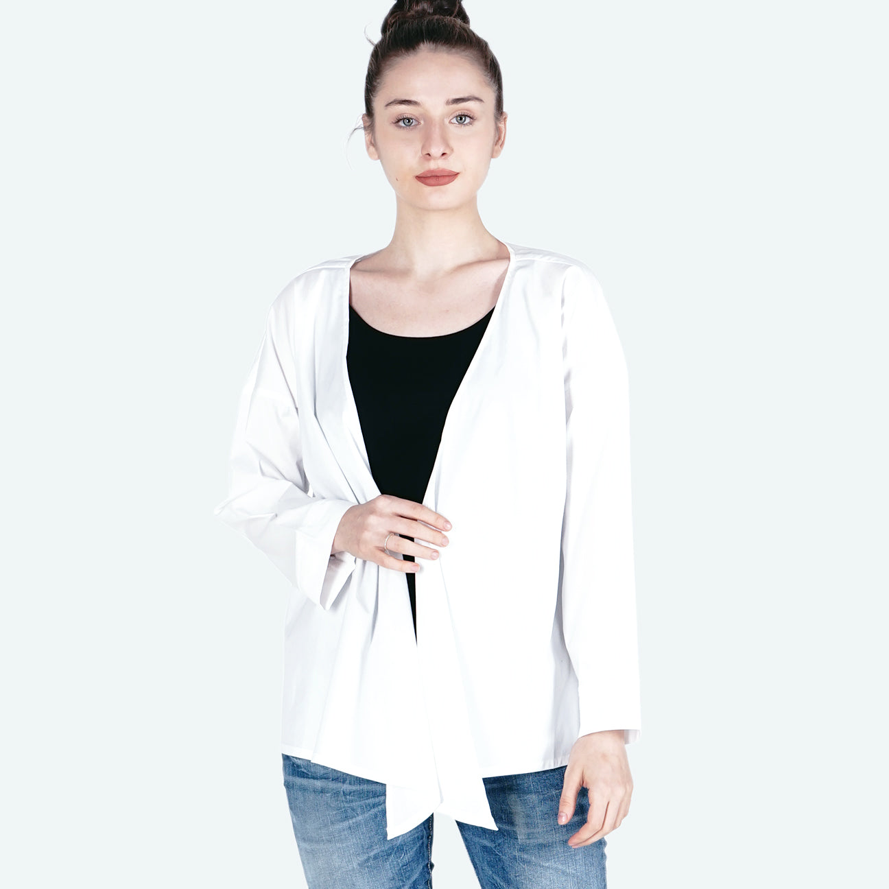 Kemeja Lengan Panjang Sundubu White