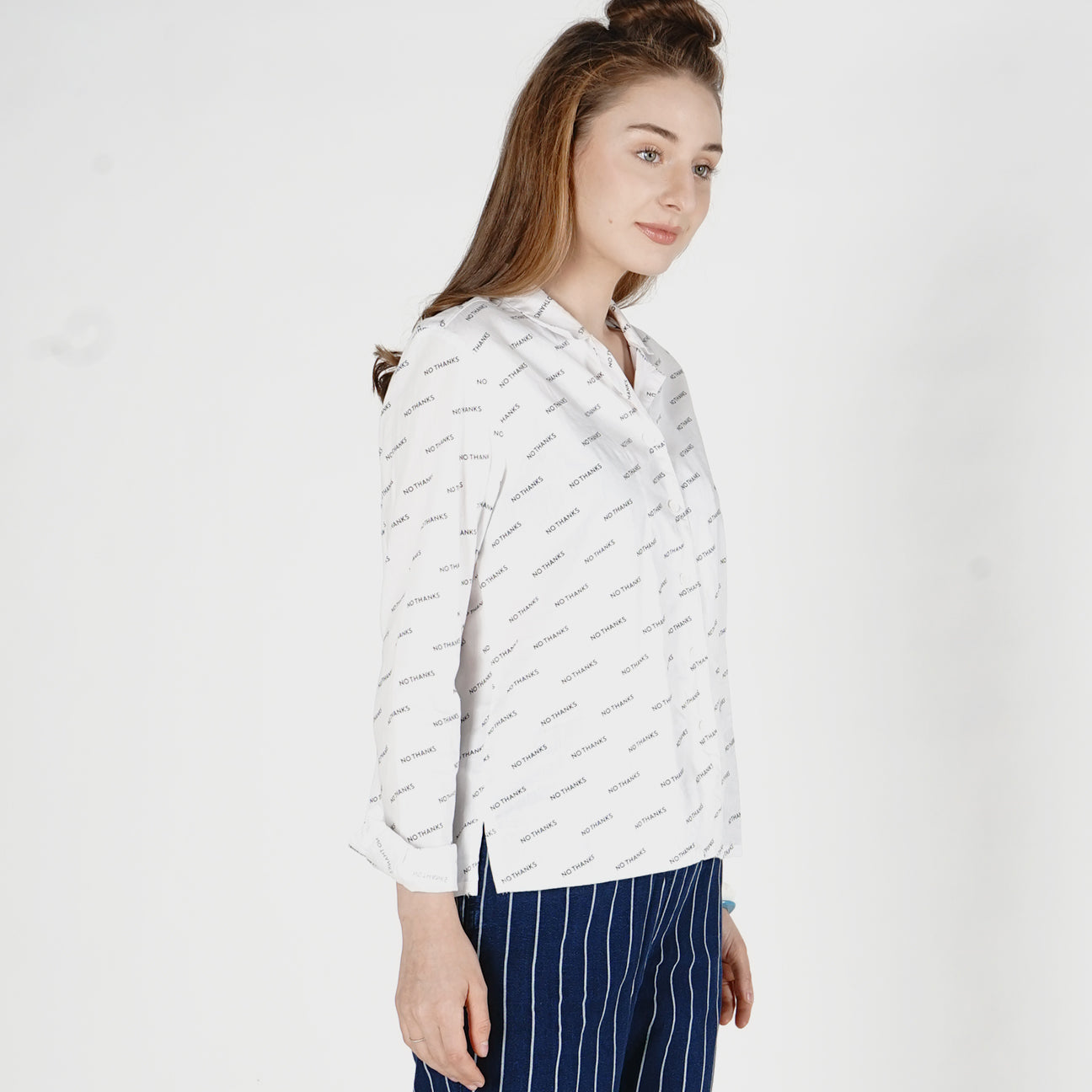 Kemeja Lengan Panjang Belcrop Offwhite