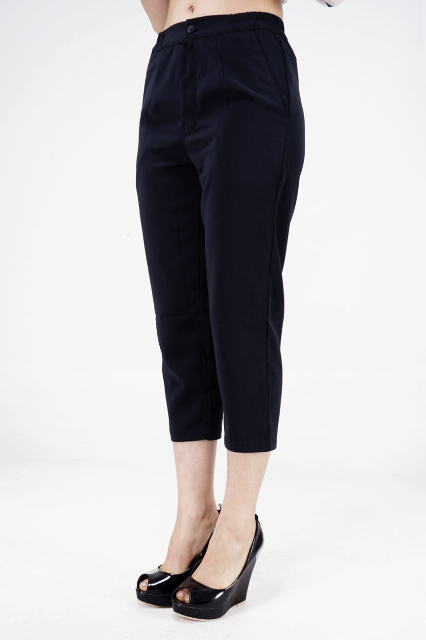 Celana Pendek Dorry Dark Navy