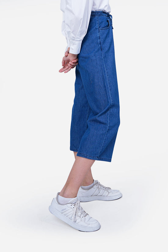 Celana Pendek Bernadeth Medium Blue Chambray