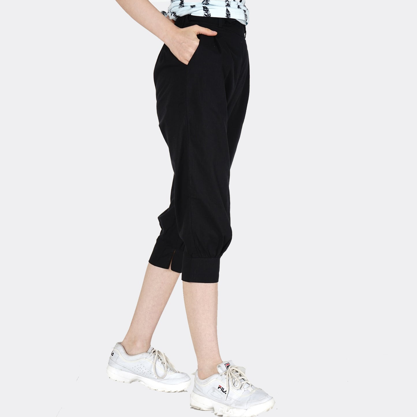 Celana Pendek Blackbi Black