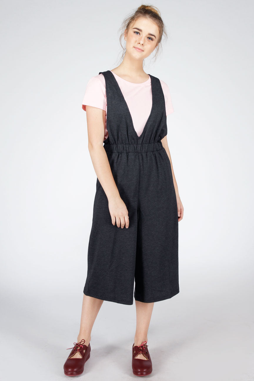 Celana Pendek Picha Grey Black Midi Jumpsuit