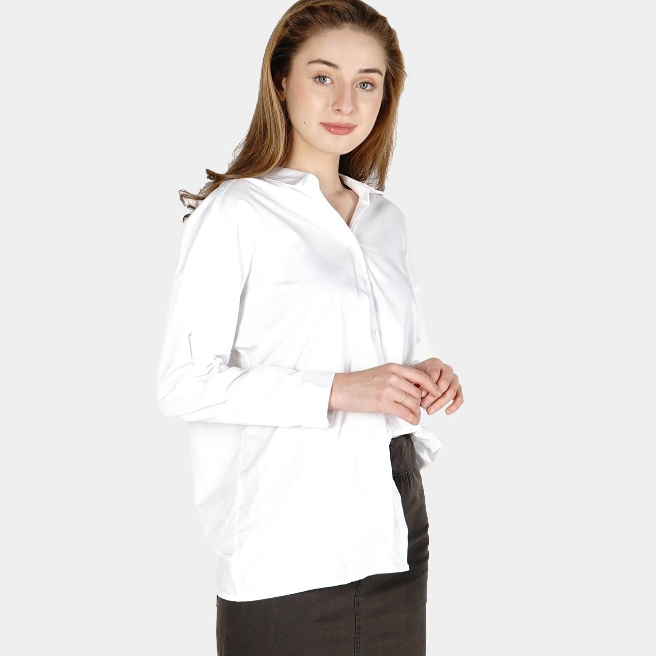 Kemeja Lengan Panjang Raphsy White