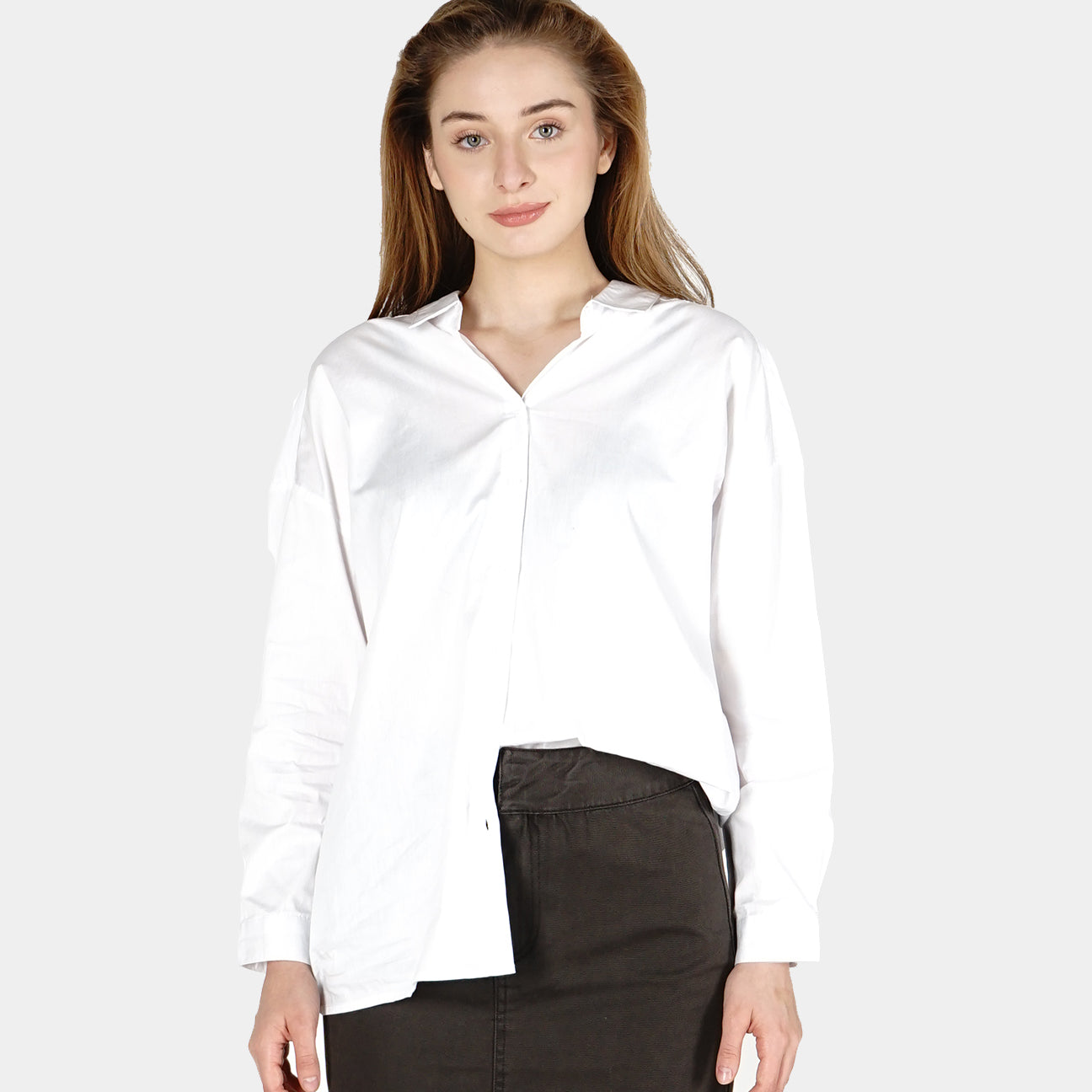 Kemeja Lengan Panjang Raphsy White