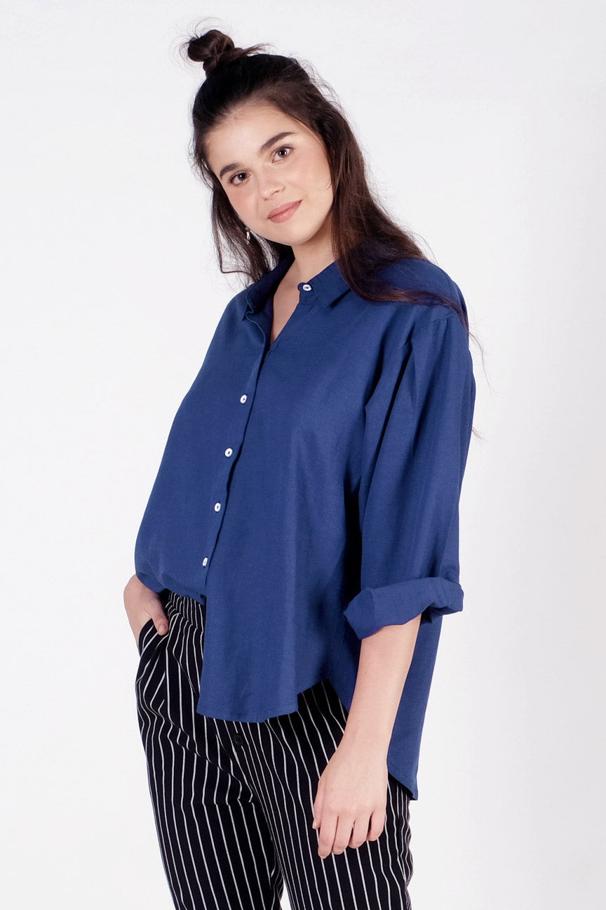 Kemeja Lengan Panjang Iris Navy