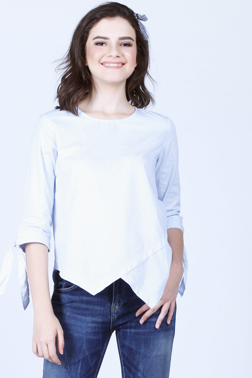 Kemeja Lengan Panjang Malou Baby Blue