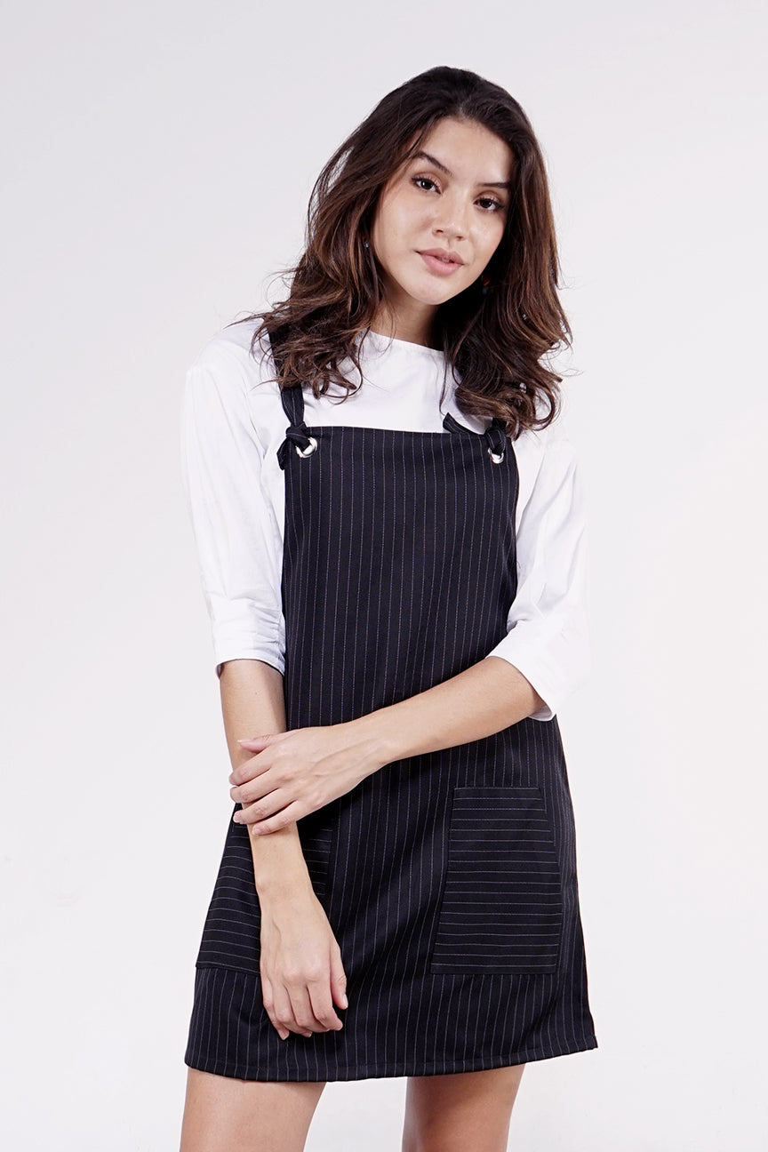 Dress Tanpa Lengan Wookie Black Overall