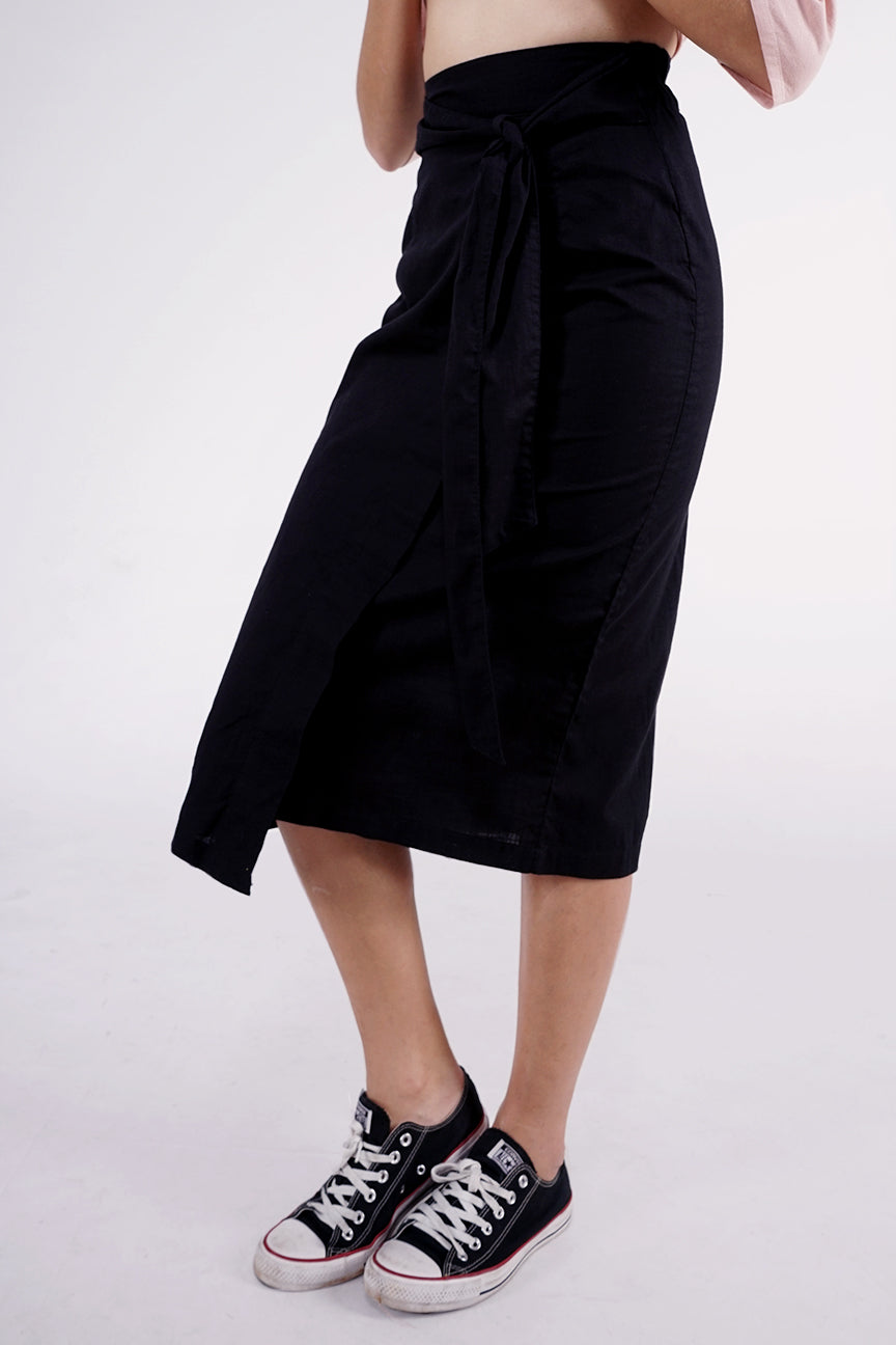 Rok Panjang Lolitta Black