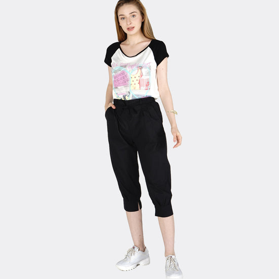 Load image into Gallery viewer, T-Shirt Lengan Pendek Theater Offwhite Black
