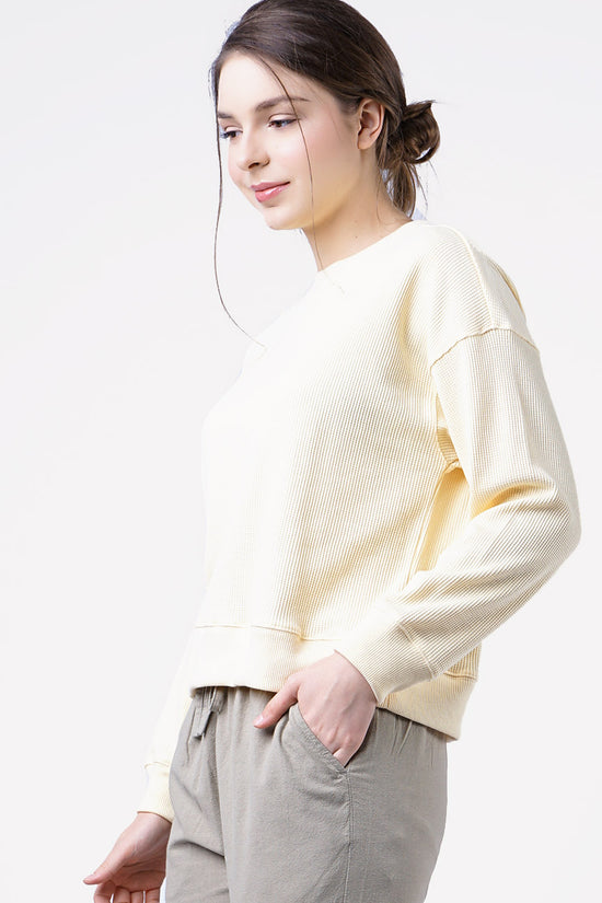 Sweater Yoona Yellow